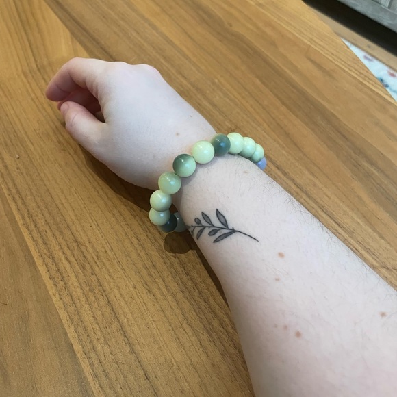 Spring Adventure - Bodhi and Crystal bracelet - Picture 3 of 7